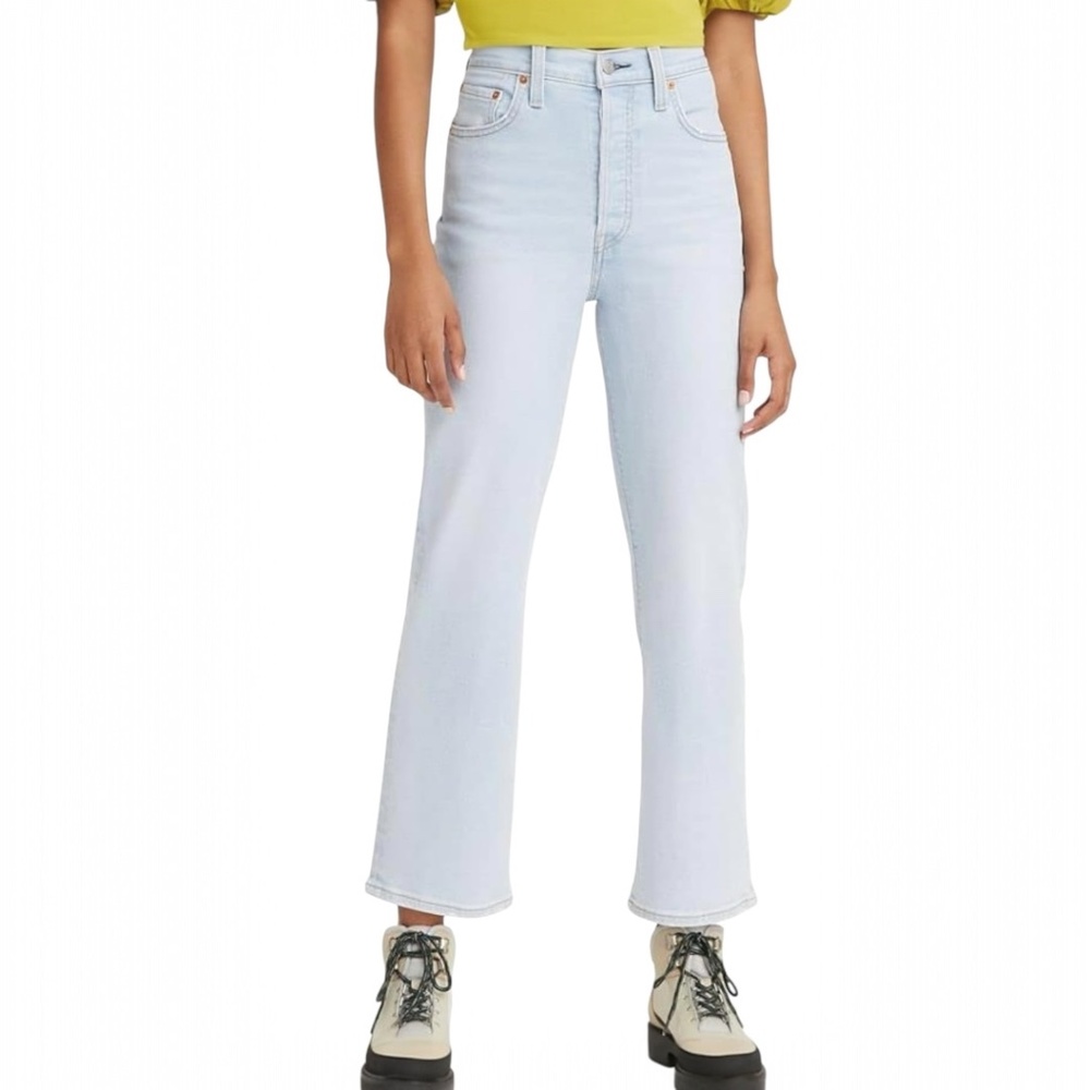 Levi's Women Ribcage Straight Ankle Jeans in Fall Storm- Light Indigo Size 30